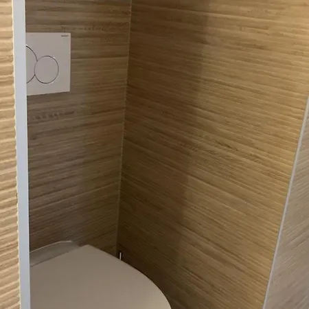 Beau T2 à Avec Parking - Fr-1-335-206 Appartement *